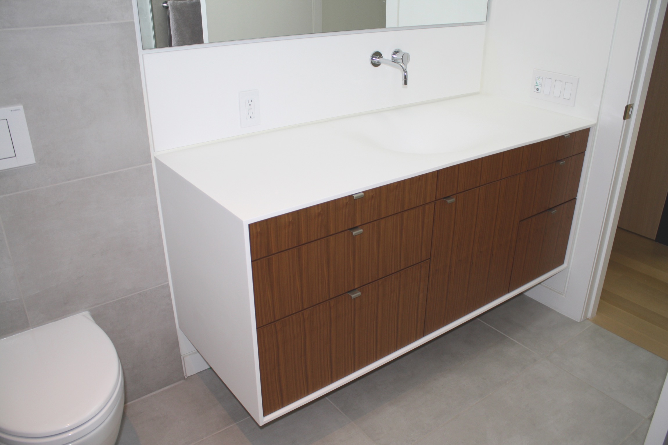 Vanishing Custom Thermoformed Corian Sink Two And Two Design